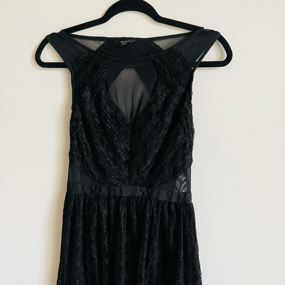 Guess : Black Cocktail Mini dress in size small